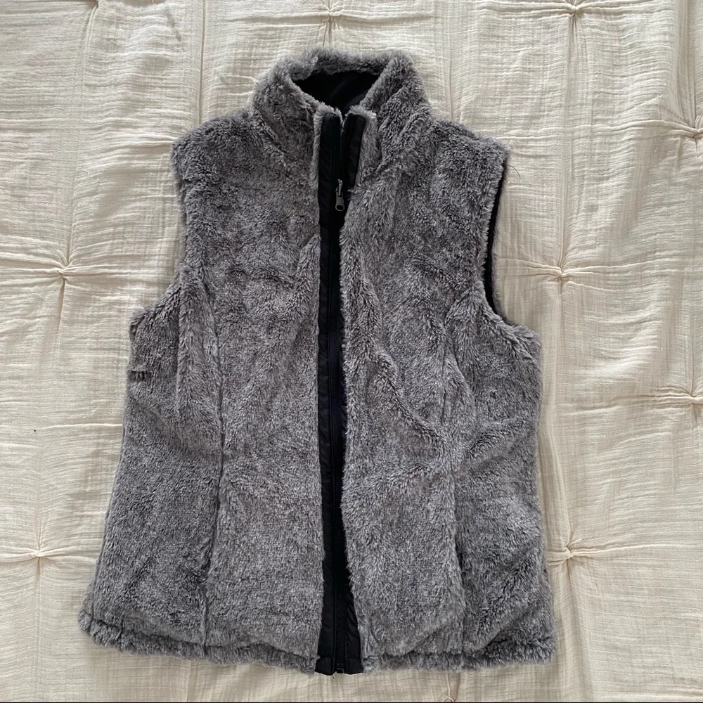 NWOT 🪴 KC Collection Reversible Fur Vest - Picture 4 of 5